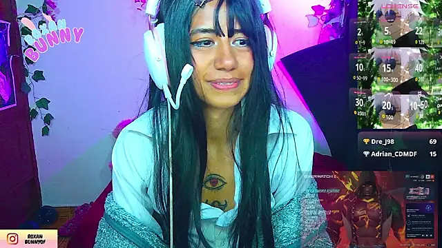 Roxanbunny1's cam snapshot