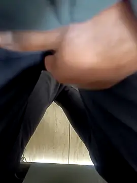 Kakabiraji live sex cam