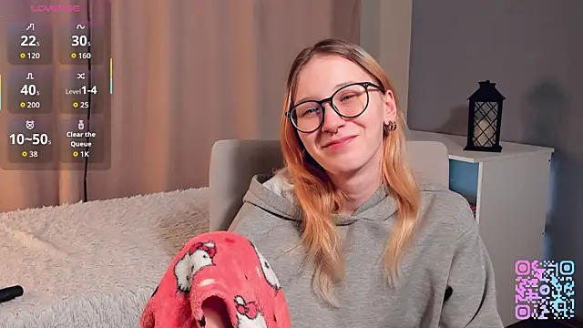 SharylSmalt's cam snapshot