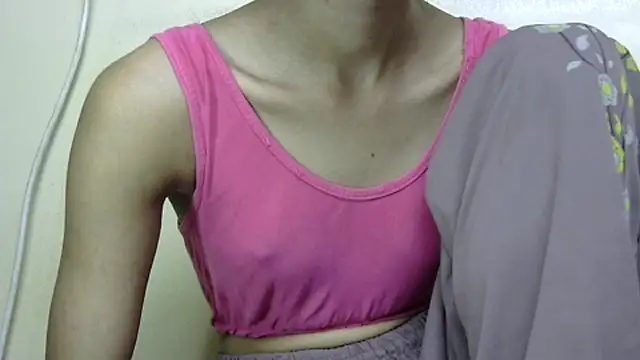 Anu_tiny's cam snapshot