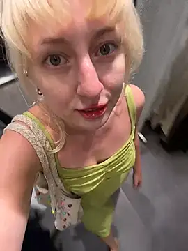 RonnieKiss's cam snapshot