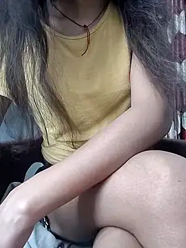 Ruhi_07's cam snapshot