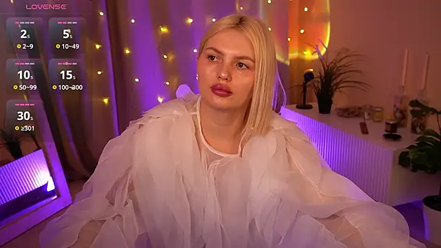 AmeliaWeells's cam snapshot