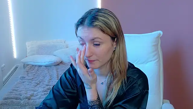 Anaayss_'s cam snapshot