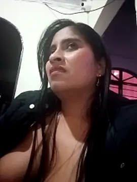 CarolinaNavas33's cam snapshot