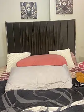 LunaCovenn's cam snapshot