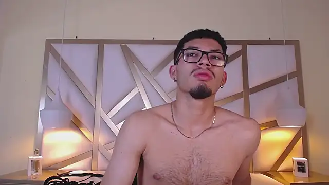 Jaxon_Carter's cam snapshot