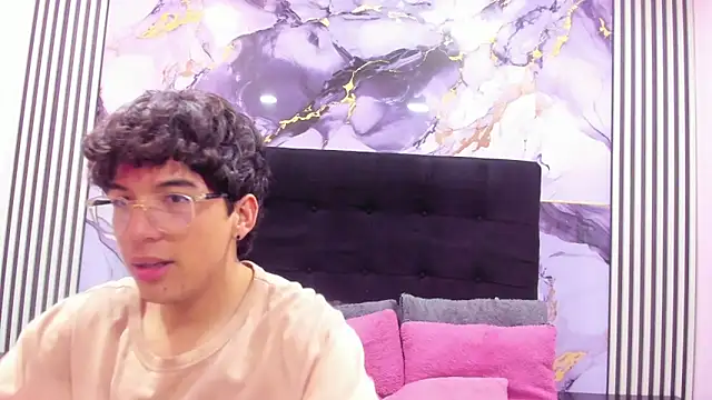 Desire_Ecstasy live sex cam