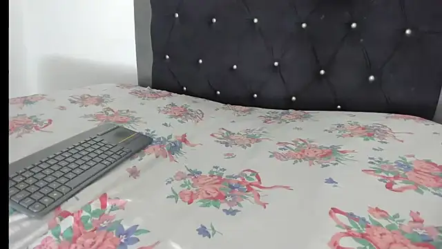 violetadumsper's cam snapshot