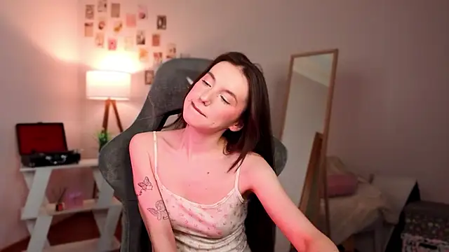 ssandralovin's cam snapshot