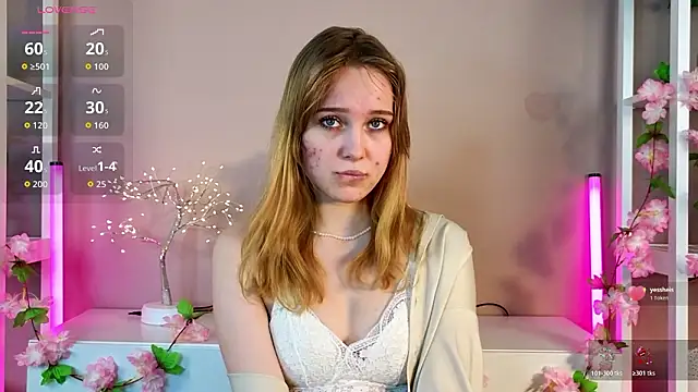 VanessaLightDiamond's cam snapshot