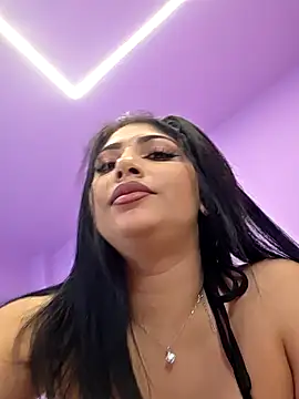 ZendayaClark's cam snapshot