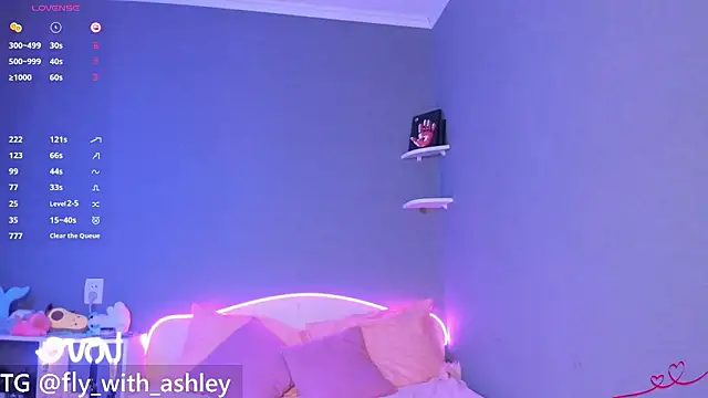 ashley_lovestory's cam snapshot