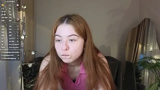 LunaRay_'s cam snapshot