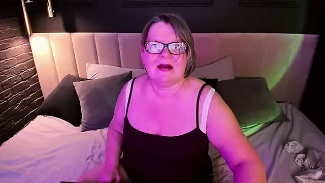 Shannonshine live sex cam