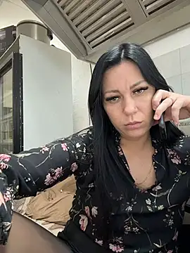 _Mila_Love's cam snapshot