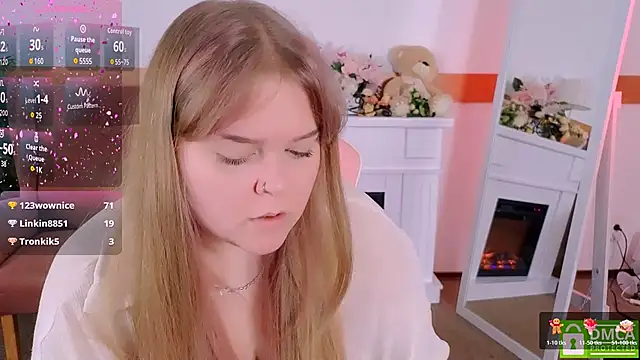 Erica__Alta's cam snapshot