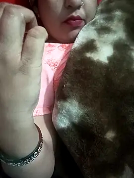 Priya_089's cam snapshot