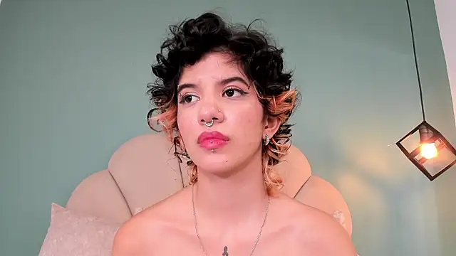 eva_caos's cam snapshot