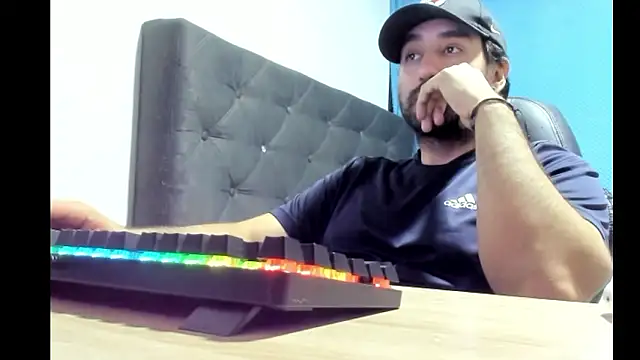 coolfriki's cam snapshot