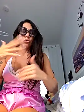 sexy7883's cam snapshot