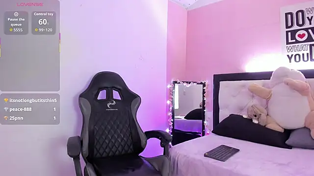 Barbieteeen's cam snapshot