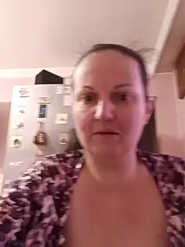 BustyLadyAlma's cam snapshot