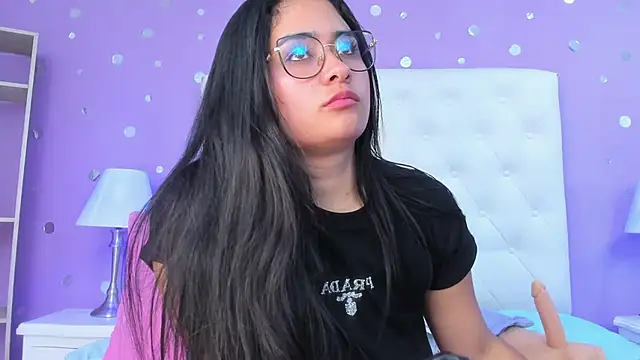 scarlette_15_'s cam snapshot