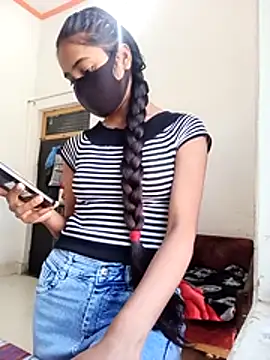 Riya_917's cam snapshot