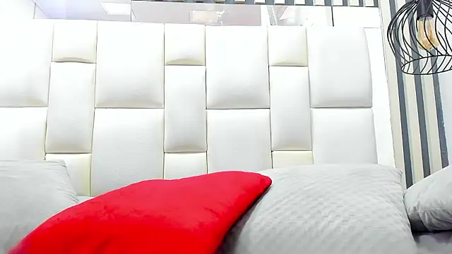 camila__herrera's cam snapshot