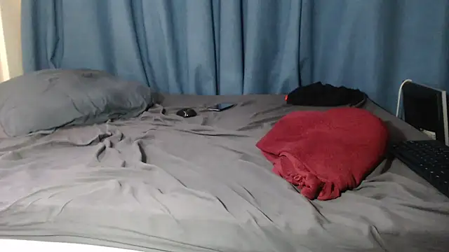 Sweetslender's cam snapshot