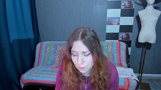 pa1e_pr1ncess's cam snapshot