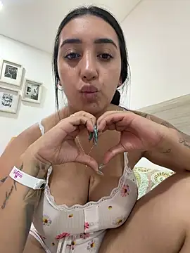 Hannahoff live sex cam