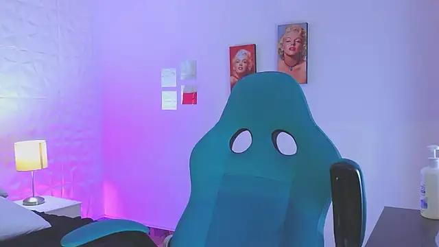 weet_Evans___'s cam snapshot