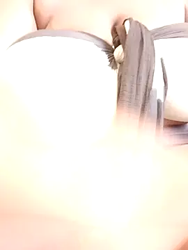 Lovely_btity's cam snapshot