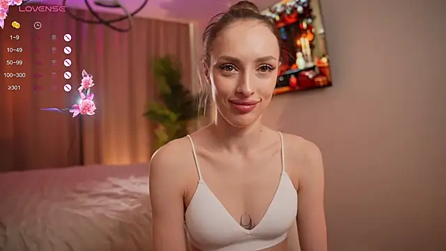 MilaLux's cam snapshot