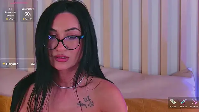 NikkiStarX's cam snapshot