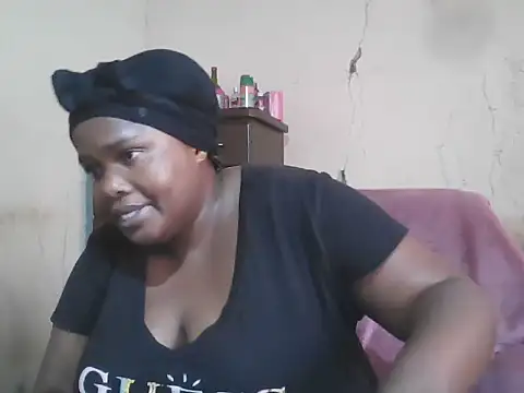 sexybigboobz's cam snapshot