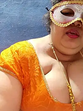 tamilthanushri's cam snapshot