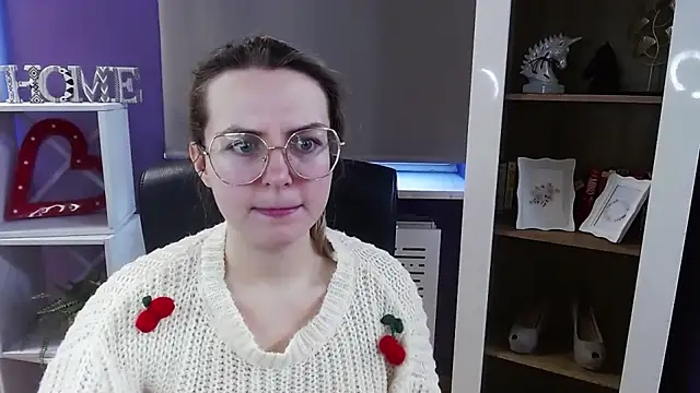 Zoey_Erotic's cam snapshot