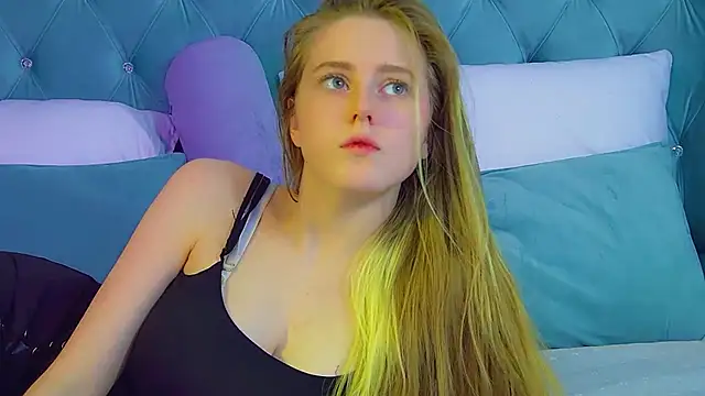 LexiBookwell's cam snapshot