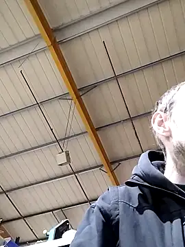 CrookedBunk3527 live sex cam