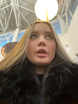 VineraSweet's cam snapshot