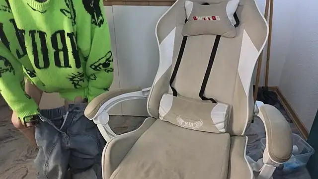 crisp1n live sex cam