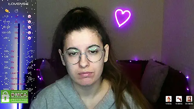 Aminabeatris live sex cam