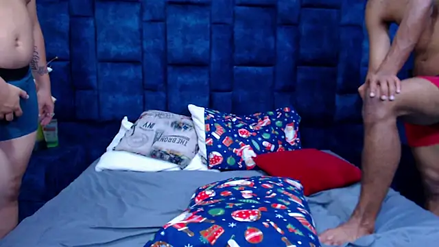 GroupNoLimits's cam snapshot