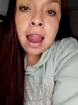 EntoncesIrene's cam snapshot