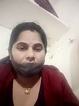 JULEE-740's cam snapshot