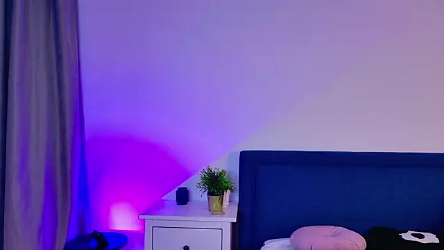 MrsPrude's cam snapshot