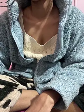 Sandhya_77's cam snapshot